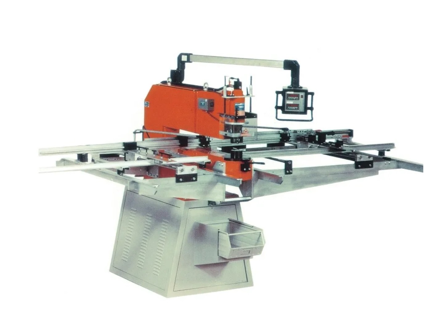 IMB Multifor machine