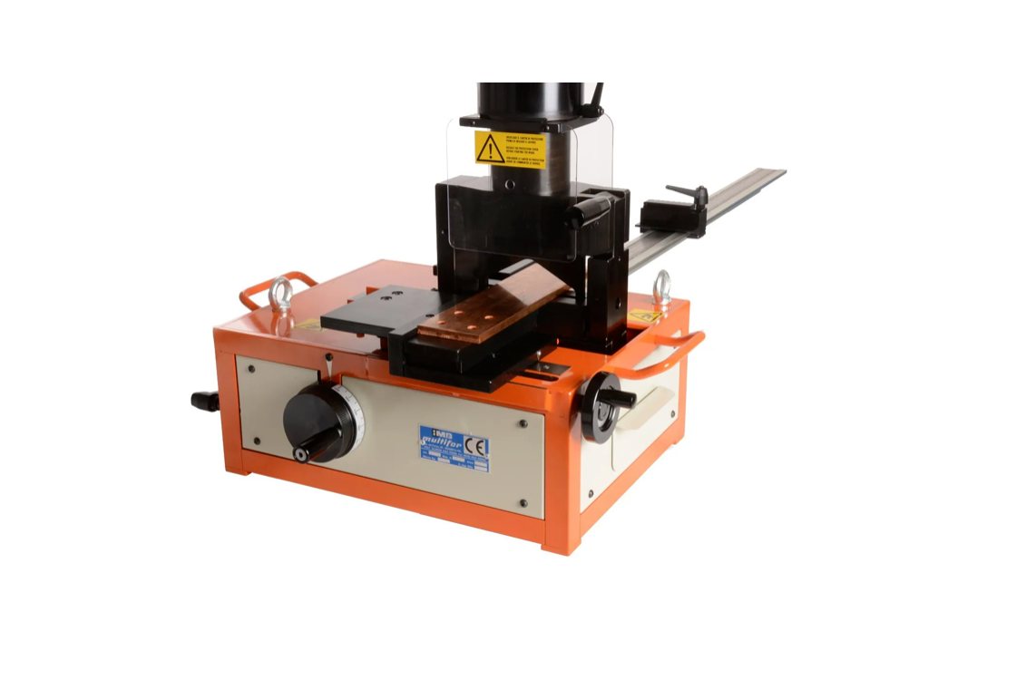 IMB Multifor three-station busbar unit